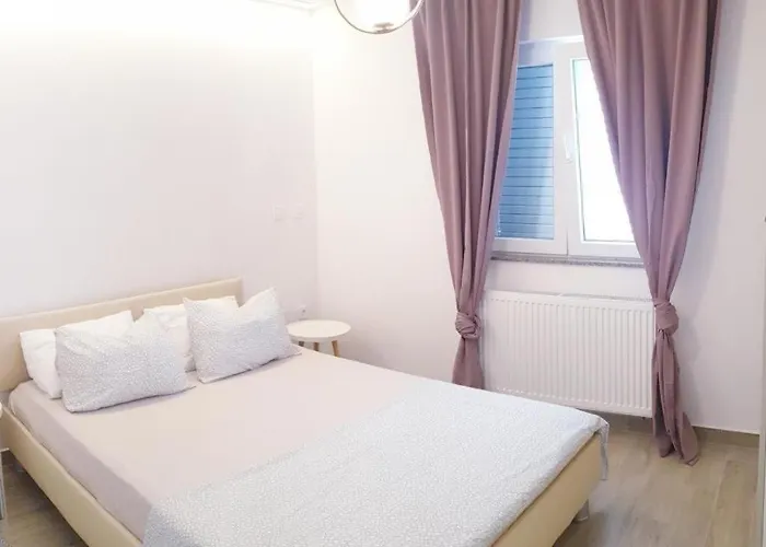 With Parking Space - 25282